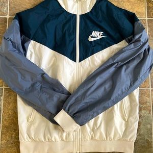 Nike Windrunner